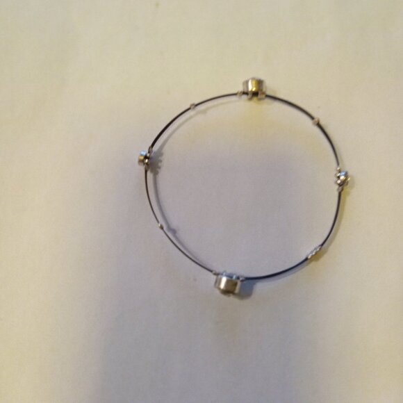 Black  Sliver Crystal Wired Bracelet Set Of Four Brand New - Picture 3 of 4